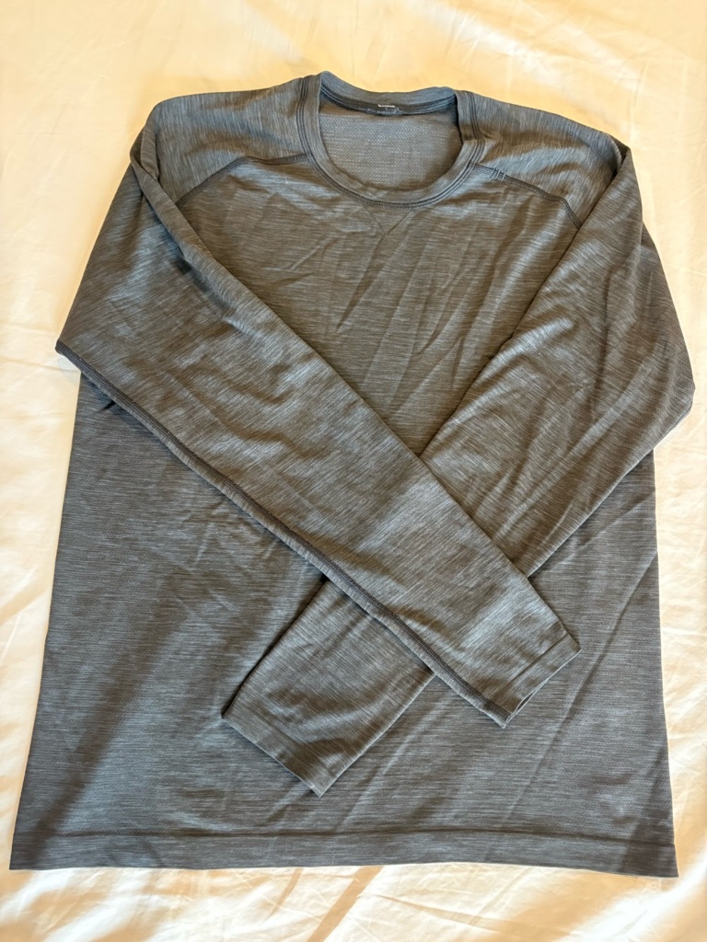 lululemon athletica Men's Metal Vent Long-Sleeve Crew